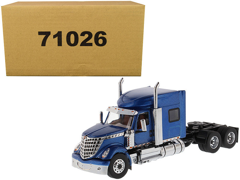 International LoneStar Sleeper Cab Truck Tractor Blue 1/50 Diecast Model by Diecast Masters by Diecast Masters