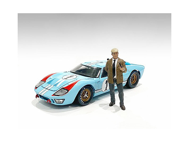 "Race Day 2" Figurine III for 1/24 Scale Models by American Diorama by American Diorama