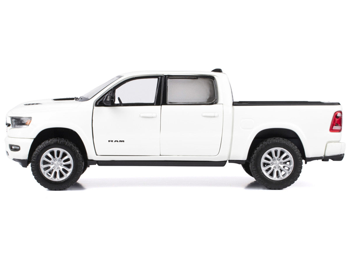 2019 RAM 1500 Laramie Crew Cab Pickup Truck White "Timeless Legends" Series 1/24 Diecast Model Car by Motormax by Motormax