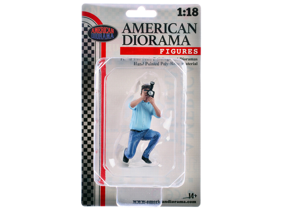 "Photographers" Figure #3 for 1/18 Scale Models by American Diorama by American Diorama