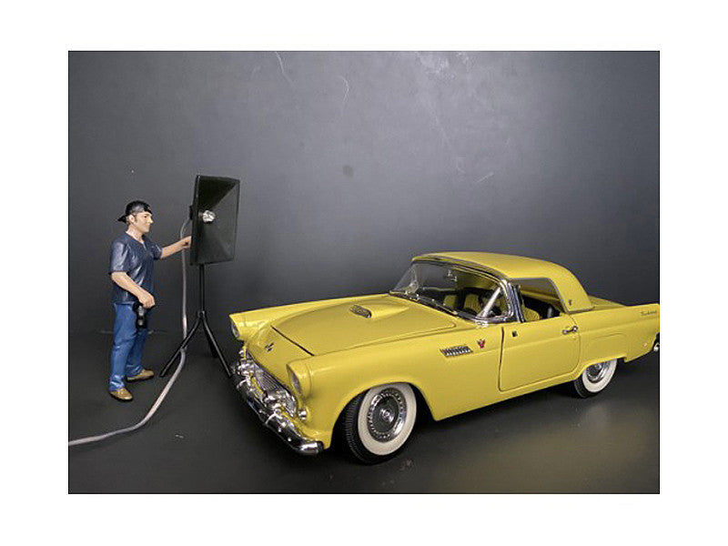 "Weekend Car Show" Figurine V for 1/24 Scale Models by American Diorama by American Diorama
