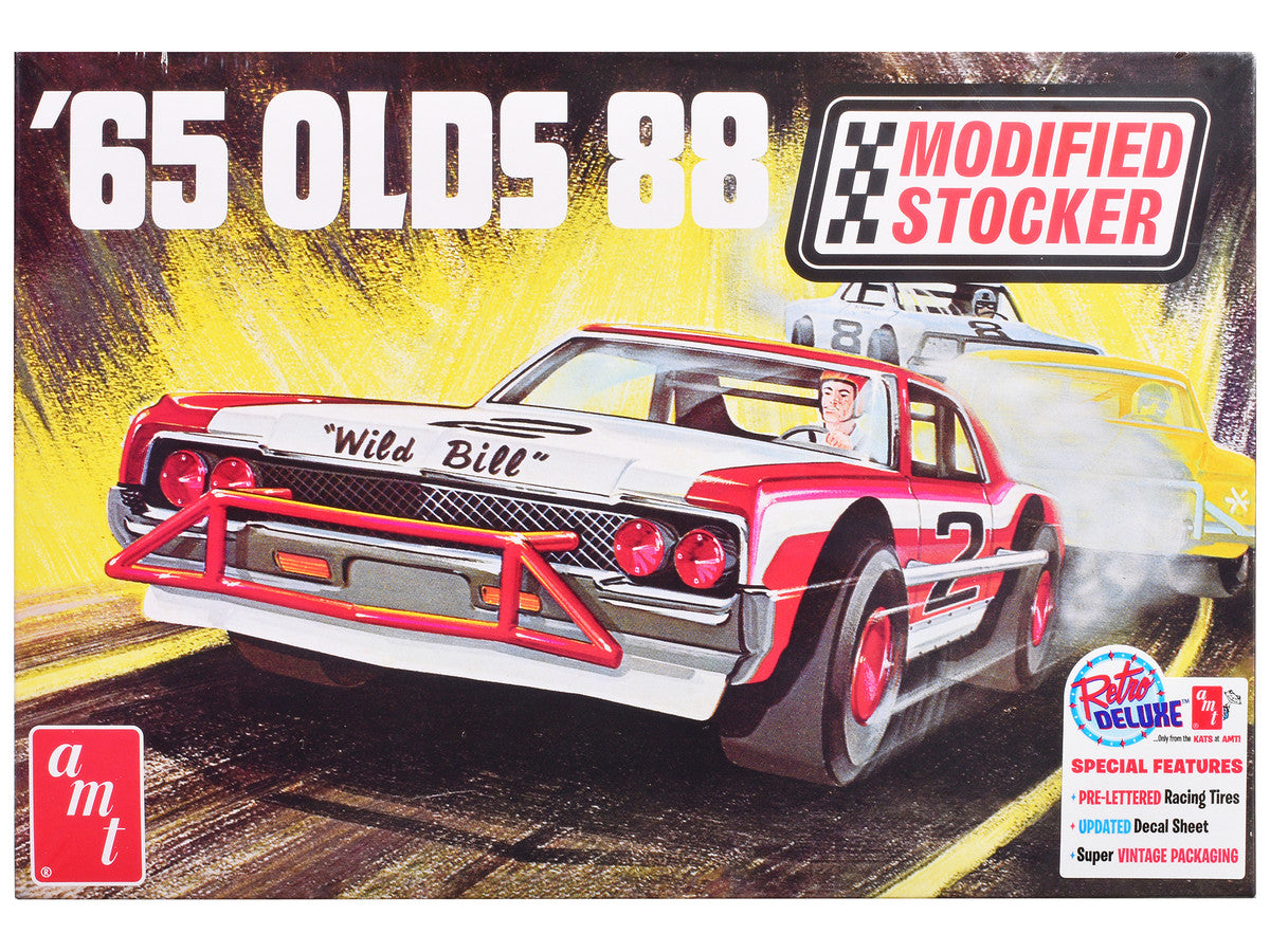 Skill 2 Model Kit 1965 Oldsmobile 88 "Modified Stocker" 1/25 Scale Model by AMT by Autoworld