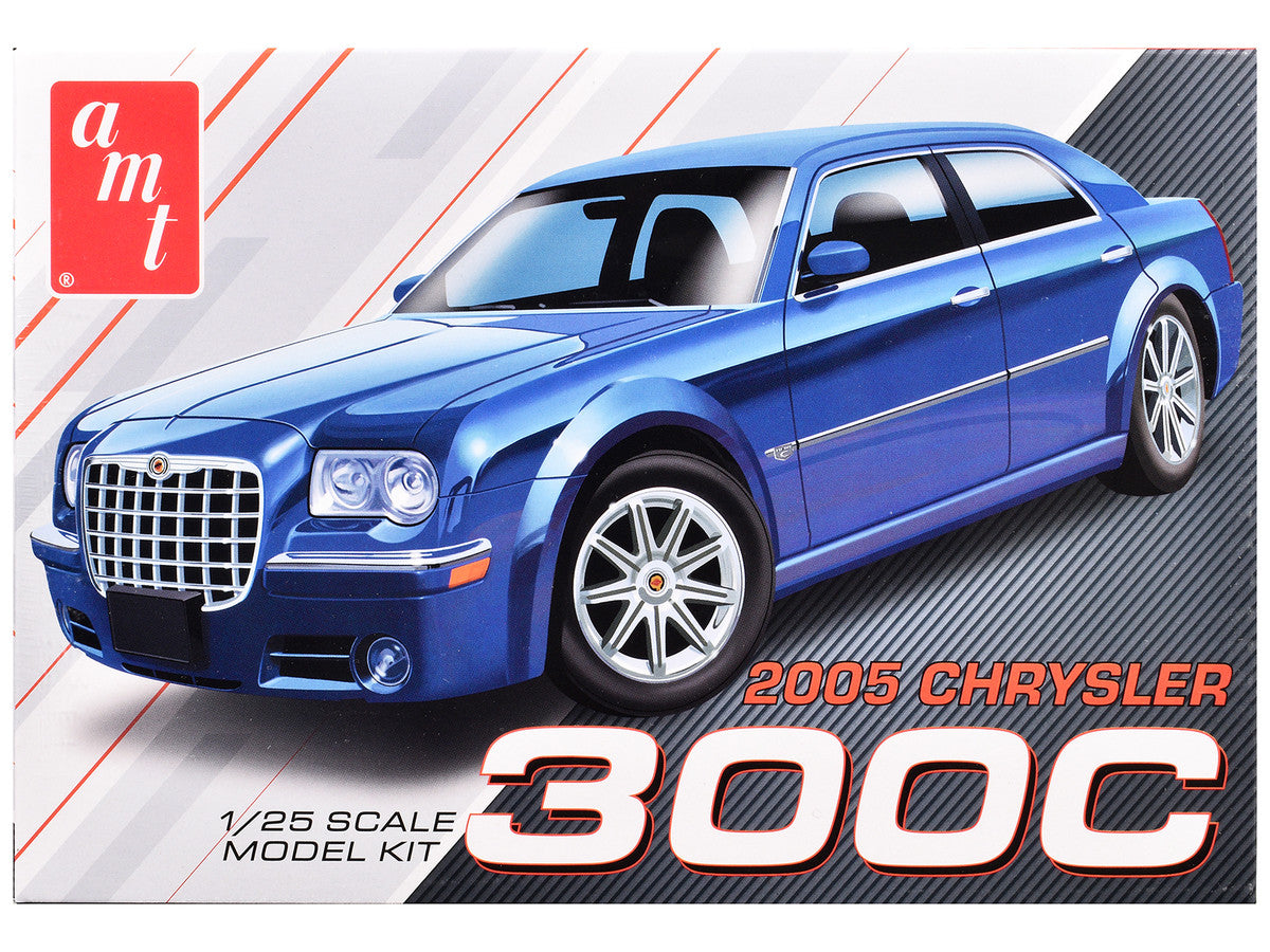 Skill 2 Model Kit 2005 Chrysler 300C 1/25 Scale Model by AMT by AMT