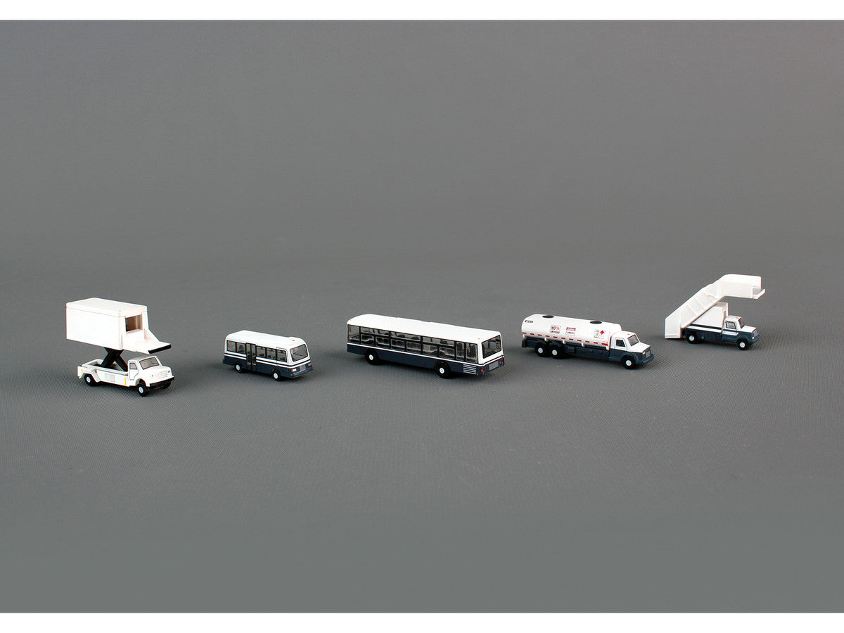 Airport Service Vehicles Set of 5 pieces "Gemini 200" Series Diecast Models by GeminiJets by GeminiJets