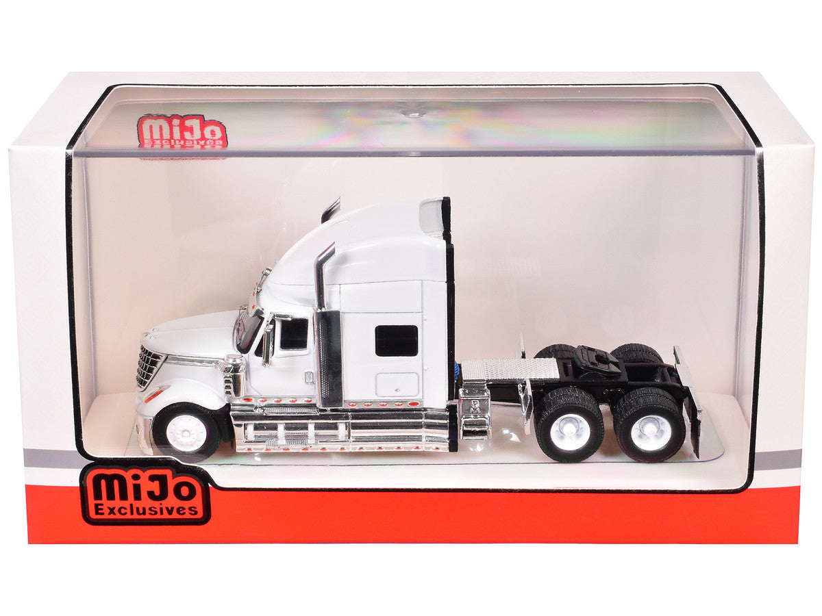 2010 International Lonestar Truck Tractor White 1/64 Diecast Model by IXO Models by IXO