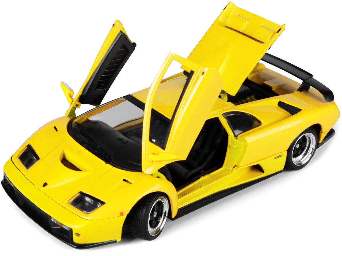 Lamborghini Diablo GT Yellow 1/18 Diecast Model Car by Motormax by Motormax