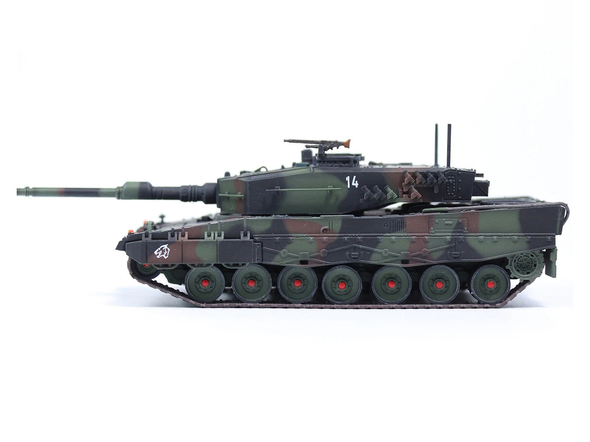 Leopard 2A4 Main Battle Tank "Pz.87 13th Pz Btn Steel Army Parade Thun Switzerland" (2006) Swiss Army "Armor Premium" Series 1/72 Diecast Model by Panzerkampf by Panzerkampf