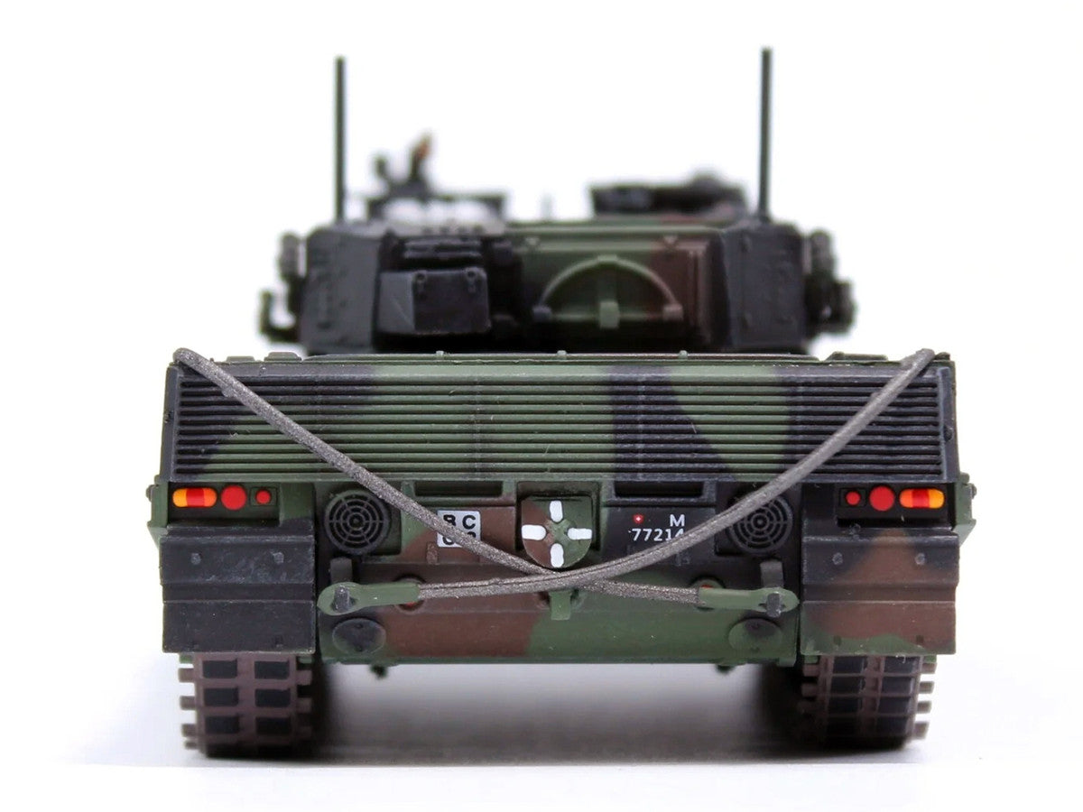 Leopard 2A4 Main Battle Tank "Pz.87 13th Pz Btn Steel Army Parade Thun Switzerland" (2006) Swiss Army "Armor Premium" Series 1/72 Diecast Model by Panzerkampf by Panzerkampf