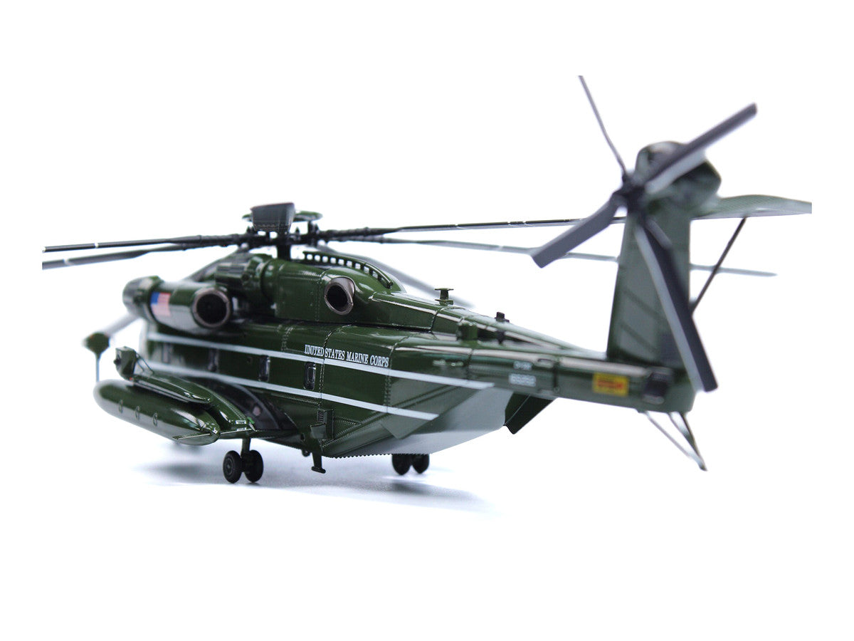 Sikorsky CH-53E Sea Stallion Helicopter #32 "HMX-1 Nighthawks MCAS Quantico VA" United States Marine Corps 1/72 Diecast Model by Panzerkampf by Panzerkampf
