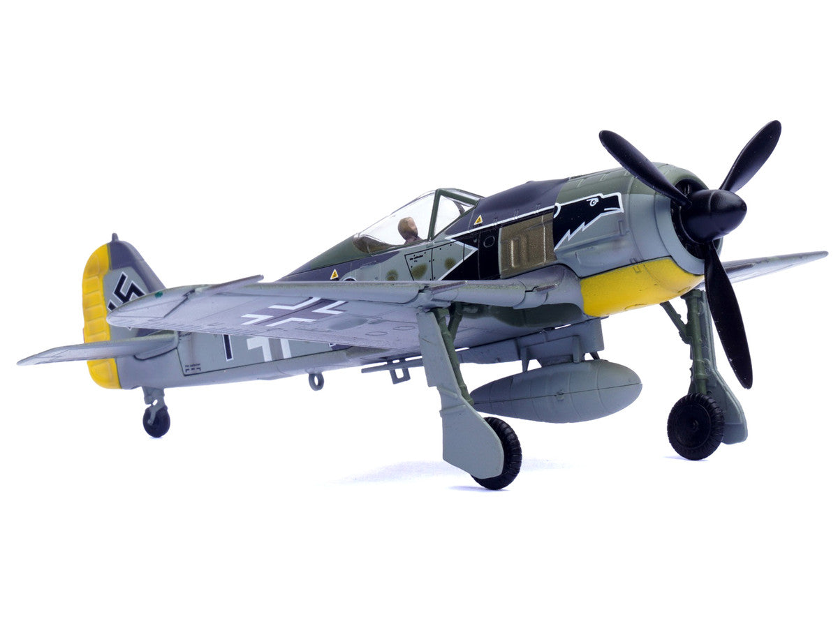 Focke-Wulf Fw 190A Aircraft "Black 13 8./JG 2 Richthofen France" (1943) German Luftwaffe 1/72 Diecast Model Airplane by Legion by Legion