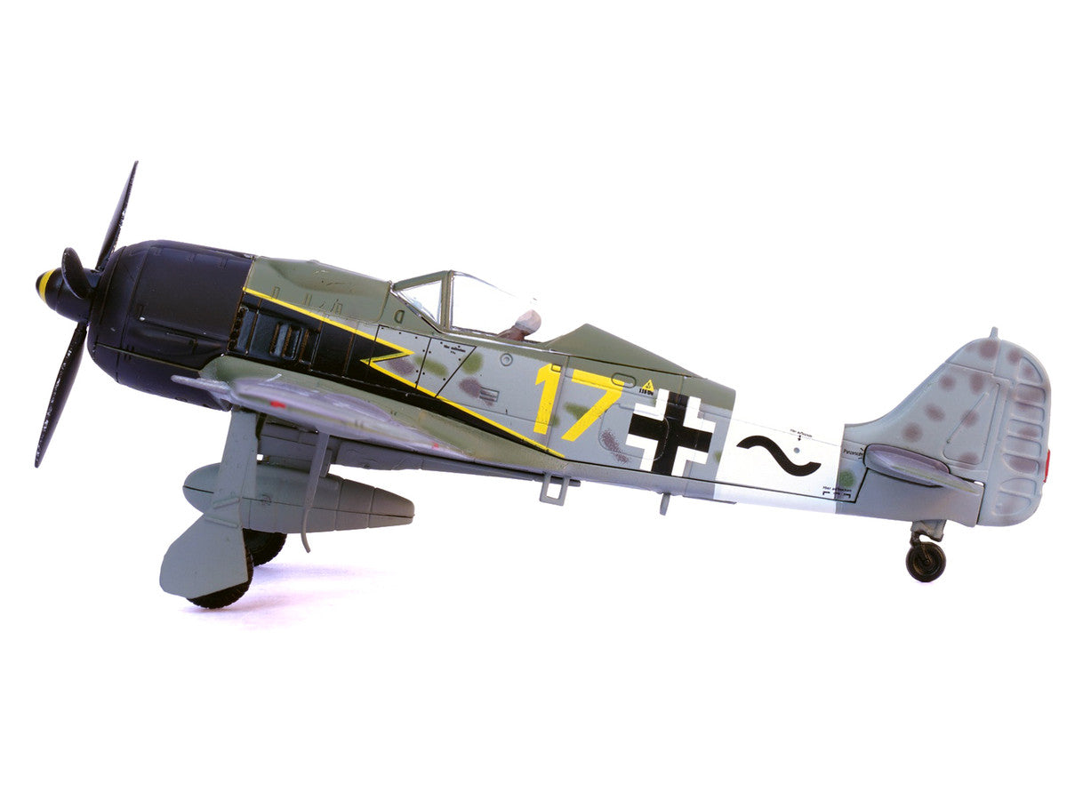 Focke-Wulf Fw 190A Aircraft "Yellow 17 24-Victory Ace Willi Unger 12./JG 3 Udet Germany" (1944) German Luftwaffe 1/72 Diecast Model Airplane by Legion by Legion
