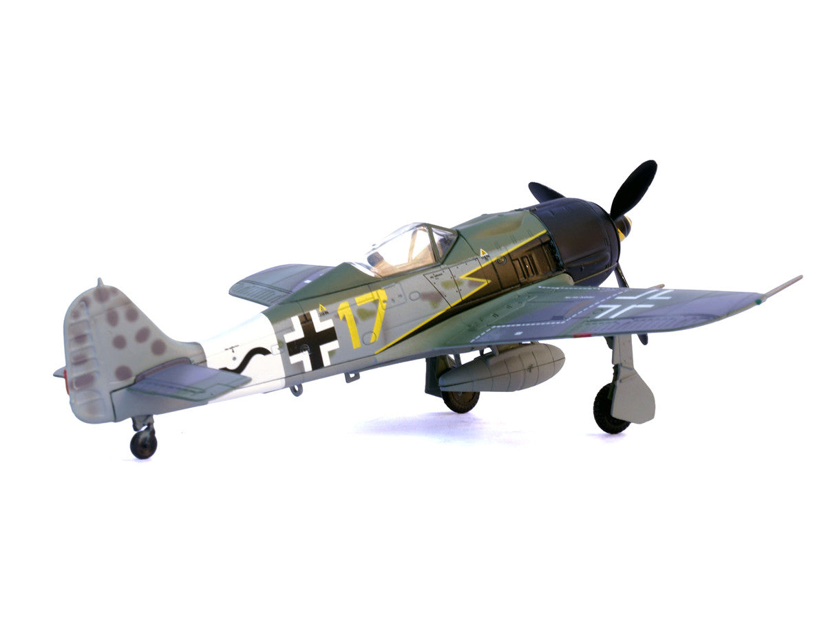 Focke-Wulf Fw 190A Aircraft "Yellow 17 24-Victory Ace Willi Unger 12./JG 3 Udet Germany" (1944) German Luftwaffe 1/72 Diecast Model Airplane by Legion by Legion