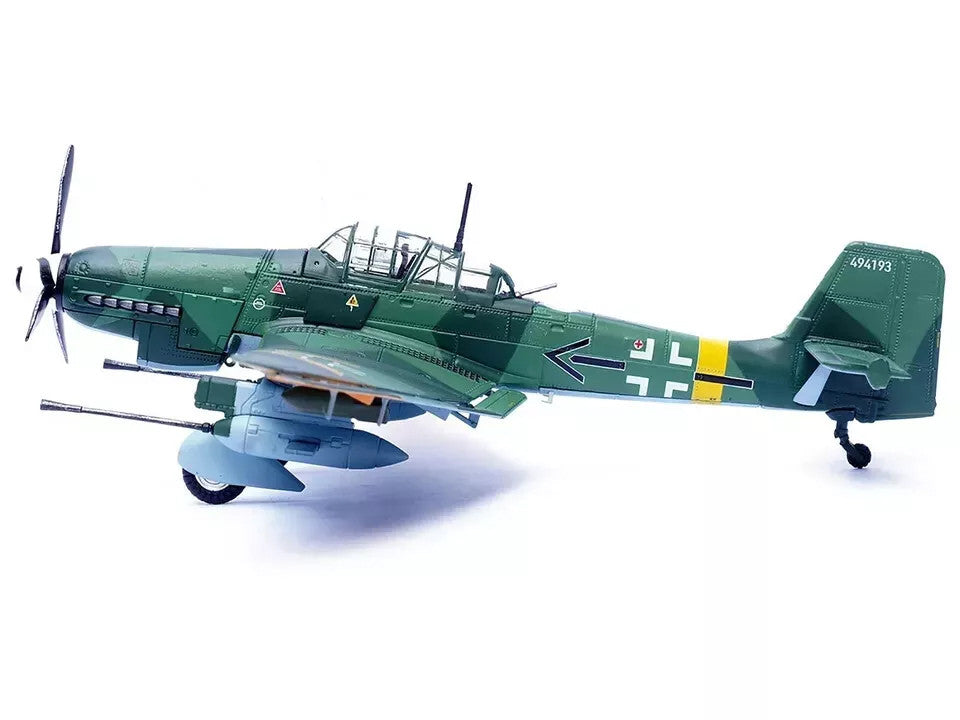 Junkers Ju 87G2 Stuka Bomber Aircraft "10.(Pz)/SG 2 Immelmann Oberst Hans-Ulrich Rudel Slovakia" (1944) German Luftwaffe "Wing" Series 1/72 Diecast Model by Panzerkampf by Panzerkampf
