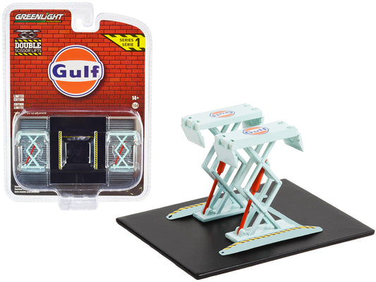 Automotive Double Scissor Lift "Gulf Oil" Light Blue "Double Scissor Lifts" Series 1 1/64 Diecast Model by Greenlight by Greenlight