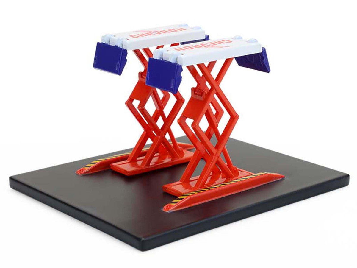 Automotive Double Scissor Lift "Chevron" White and Red "Double Scissor Lifts" Series 2 1/64 Diecast Model by Greenlight by Greenlight