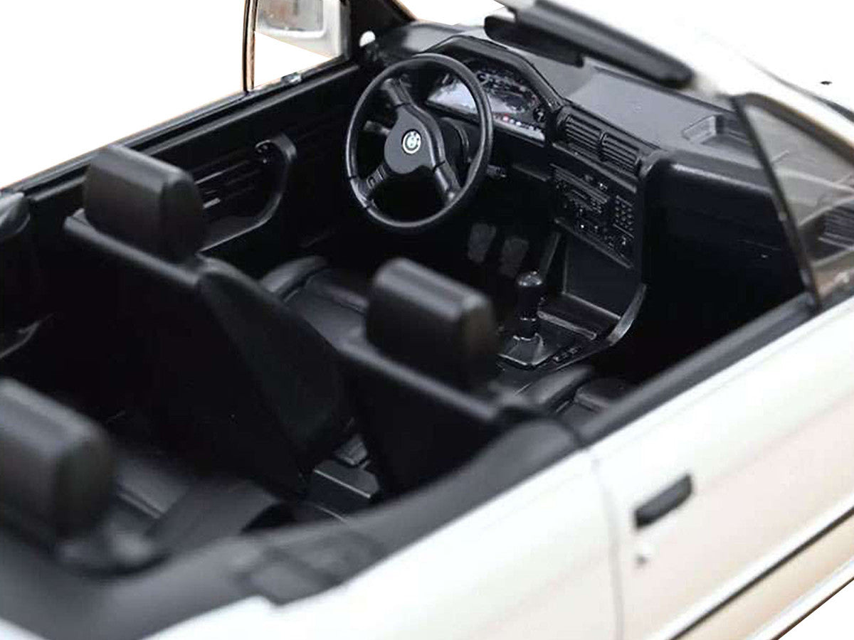 1991 BMW 325i Cabriolet Alpine White 1/18 Diecast Model Car by Norev by Norev