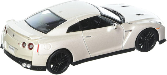 2017 Nissan GT-R R35 White 1/24 Diecast Model Car by Bburago by Bburago