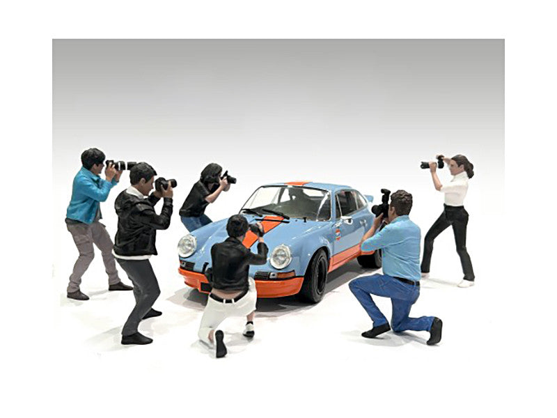 "Photographers" 6 piece Figure Set for 1/18 Scale Models by American Diorama by American Diorama