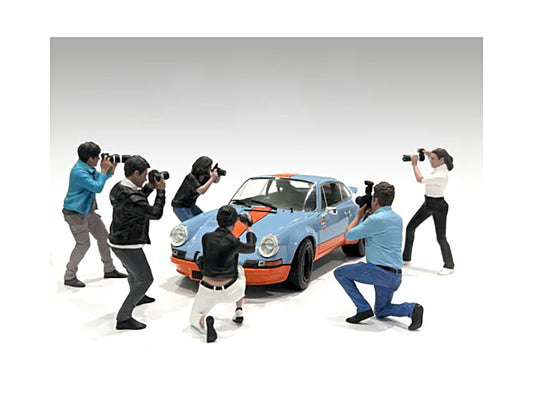 "Photographers" 6 piece Figure Set for 1/18 Scale Models by American Diorama by American Diorama