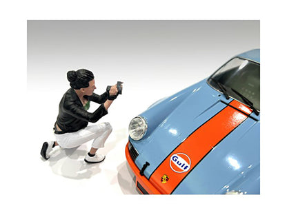 "Photographers" Figure #5 for 1/18 Scale Models by American Diorama by American Diorama
