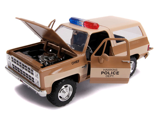 Hopper's Chevrolet Blazer with Police Badge "Hawkins Police Dept." "Stranger Things" (2016) TV Series 1/24 Diecast Model Car by Jada by Jada
