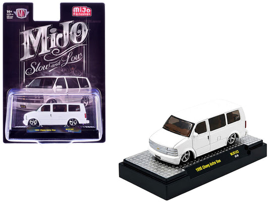 1995 Chevrolet Astro Van "Slow & Low" White Limited Edition to 6720 pieces Worldwide 1/64 Diecast Model Car by M2 Machines by M2