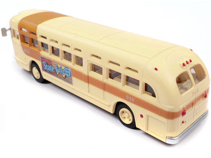 GMC PD-4103 Transit Bus #948 Beige "MTA Miami" 1/87 (HO) Scale Model by Classic Metal Works by Classic Metal Works