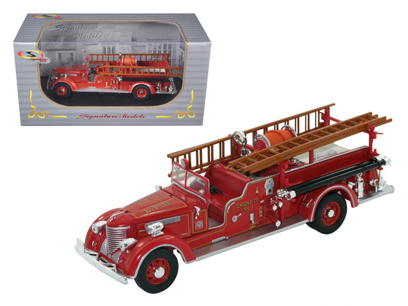 1939 Packard Fire Engine Truck Red 1/32 Diecast Model by Signature Models by Signature Models