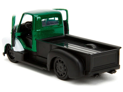 1952 Chevrolet COE Pickup Truck Green Metallic and Black and Green Lantern Diecast Figure "DC Comics" "Hollywood Rides" Series 1/32 Diecast Model Car by Jada by Jada
