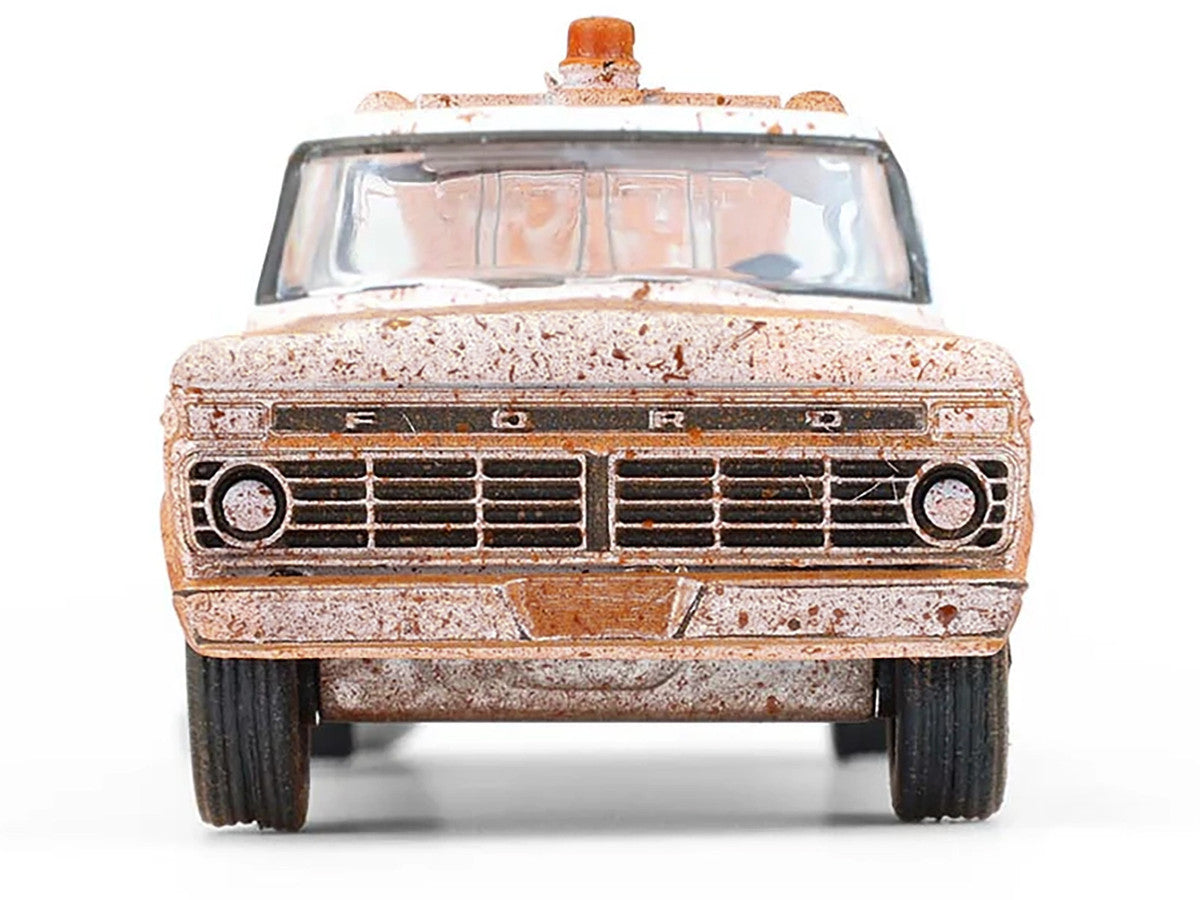 1973 Ford F-100 Tow Truck White (Weathered) "Blue Collar Collection" Series 14 1/64 Diecast Model Car by Greenlight by Greenlight