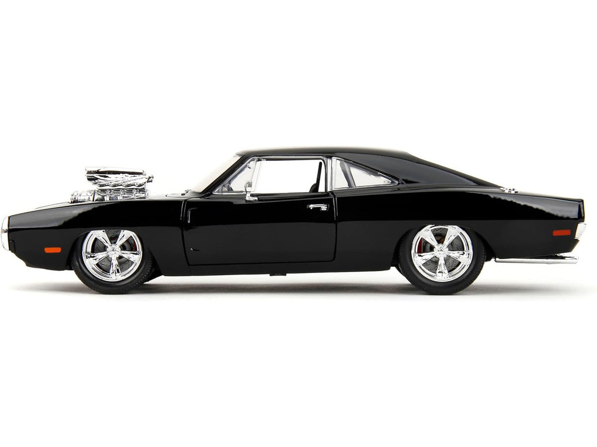 Dodge Charger R/T Black with Dom Diecast Figure "Fast & Furious" (2009) Movie "Hollywood Rides" Series 1/24 Diecast Model Car by Jada by Jada