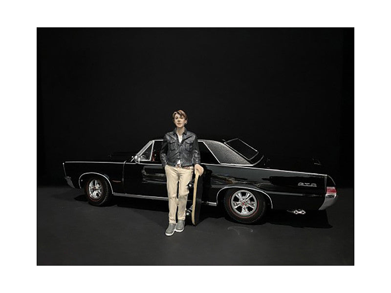 Skateboarder Figurine III for 1/24 Scale Models by American Diorama by American Diorama