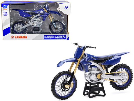 Yamaha YZ450F Dirt Bike Motorcycle Blue and Black 1/6 Diecast Model by New Ray by New Ray