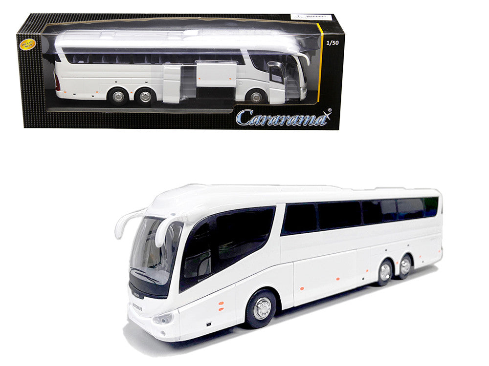 Super Coach Autobus White 1/50 Diecast Model by Cararama-0