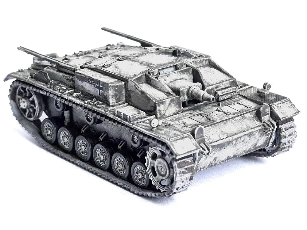 Germany StuG. III Ausf.E Tank Winter Camouflage "StuG.Abt. 202 Russia" (1942) "NEO Dragon Armor" Series 1/72 Plastic Model by Dragon Models by Dragon Models