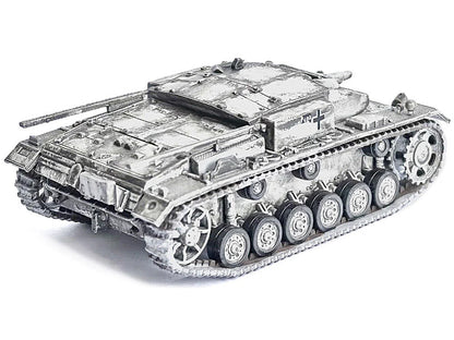Germany StuG. III Ausf.E Tank Winter Camouflage "StuG.Abt. 202 Russia" (1942) "NEO Dragon Armor" Series 1/72 Plastic Model by Dragon Models by Dragon Models