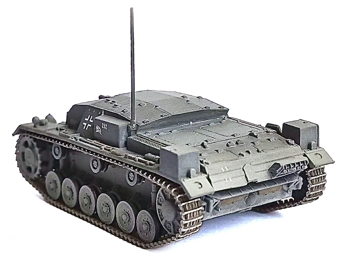 Germany StuG. III Ausf.B Tank "StuG.Abt. 226 Eastern Front" (1941) German Army "NEO Dragon Armor" Series 1/72 Plastic Model by Dragon Models by Dragon Models