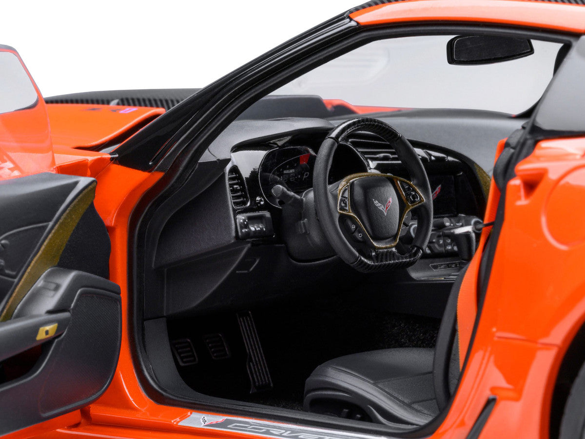 2019 Chevrolet Corvette C7 ZR1 Sebring Orange Tintcoat with Carbon Top 1/18 Model Car by Autoart by Autoart