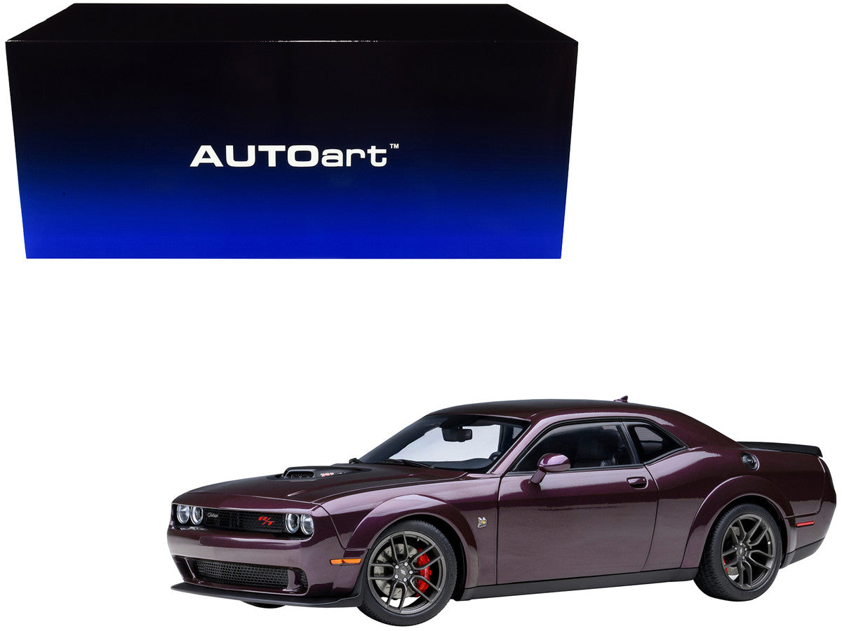 2022 Dodge Challenger R/T Scat Pack Widebody Hellraisin Purple Metallic 1/18 Model Car by Autoart by Autoart