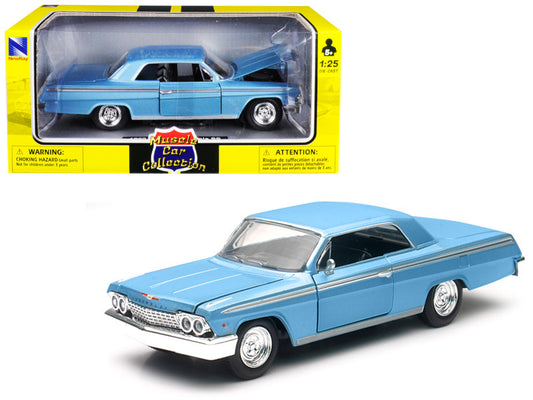 1962 Chevrolet Impala SS Blue 1/25 Diecast Model Car by New Ray by New Ray