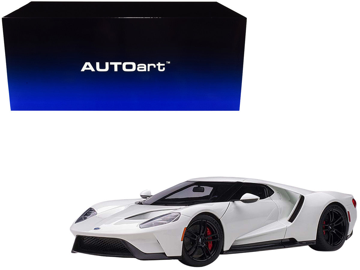 2017 Ford GT Frozen White 1/18 Model Car by Autoart by Autoart
