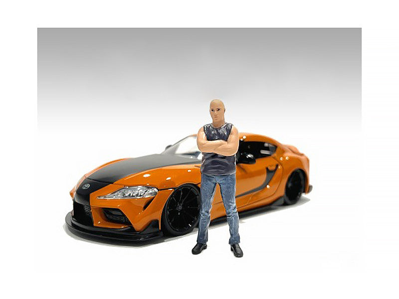 "Car Meet 3" Figurine 1 for 1/24 Scale Models by American Diorama by American Diorama