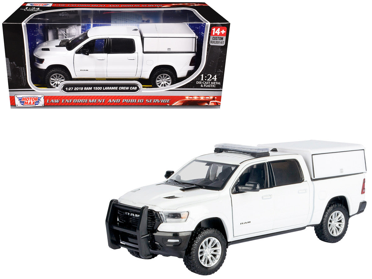 2019 RAM 1500 Laramie Crew Cab Pickup Truck with Truck Bed Camper White "Custom Builder's Kit" Series 1/24-1/27 Diecast Model Car by Motormax by Motormax