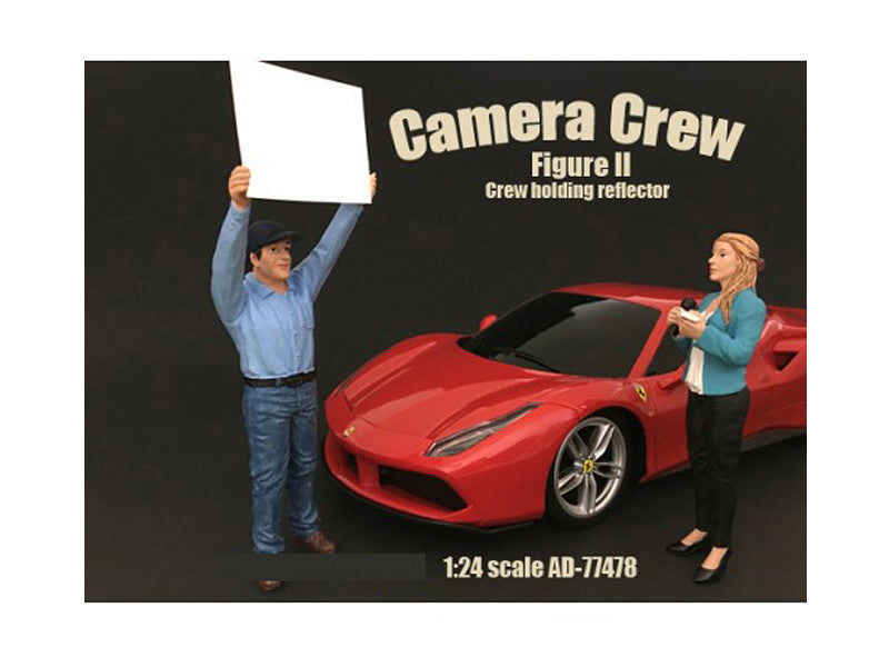 Camera Crew Figure II "Crew Holding Reflector" For 1:24 Scale Models by American Diorama by American Diorama