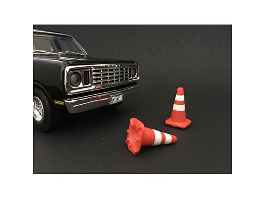 Traffic Cones Set of 4 Accessory For 1:24 Models by American Diorama by American Diorama