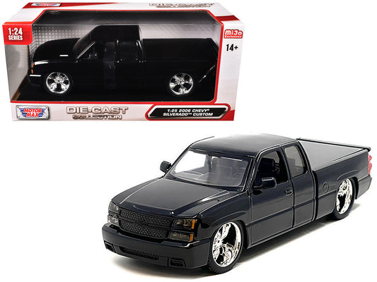 2006 Chevrolet Silverado Custom Pickup Truck Black "Die-Cast Collection" Series 1/25 Diecast Model Car by Motormax by Motormax