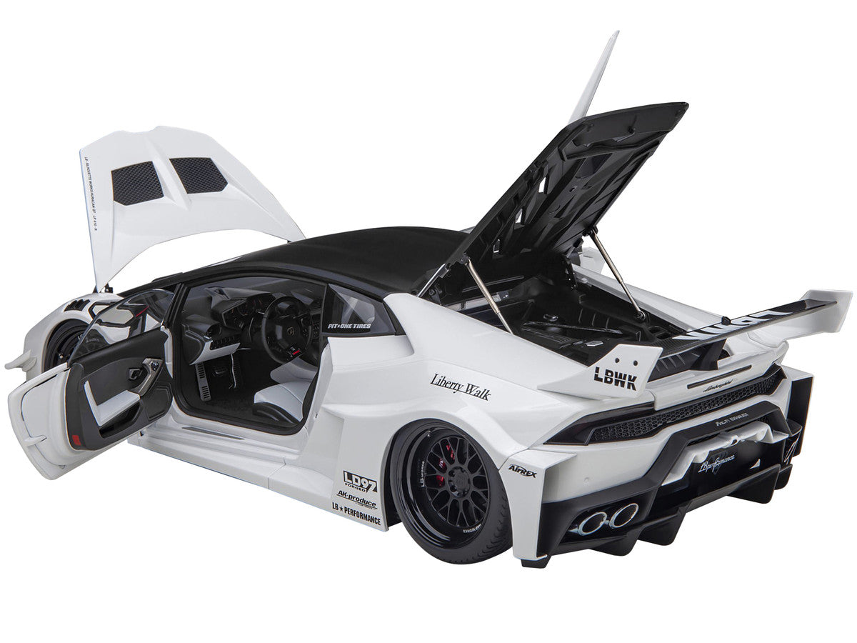Lamborghini Huracan GT "LB-Silhouette Works" White with Black 1/18 Model Car by Autoart by Autoart