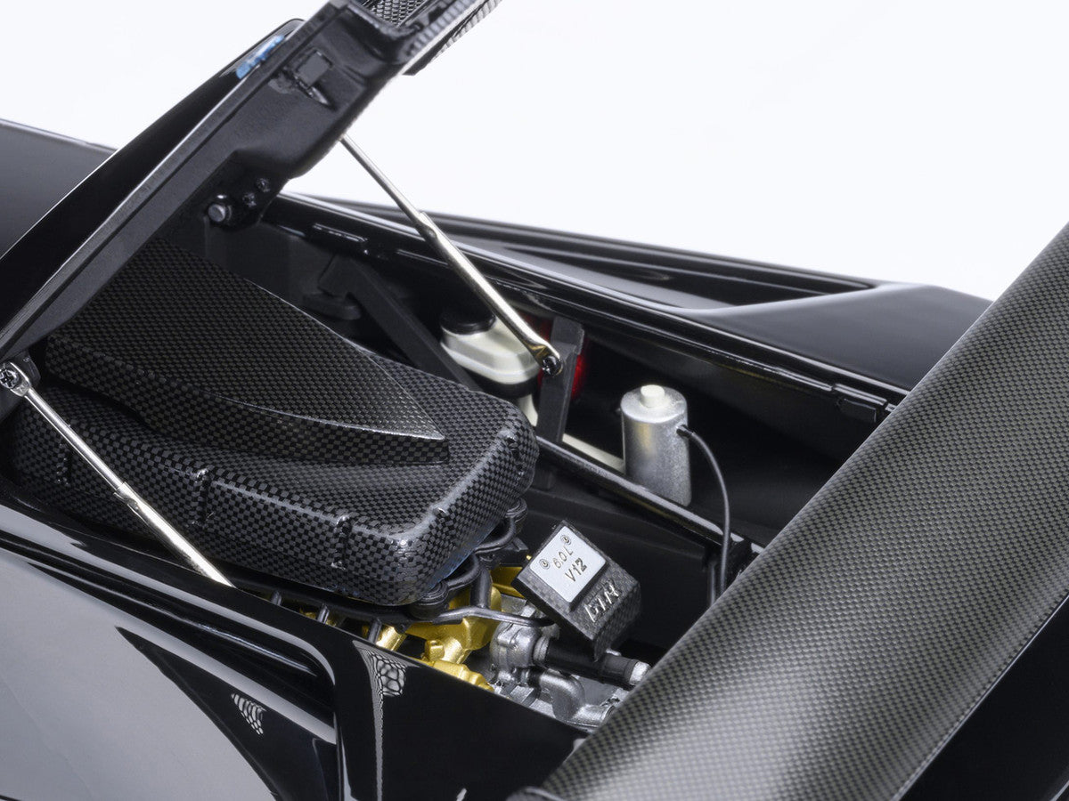 Lamborghini Diablo GTR Deep Black 1/18 Model Car by Autoart by Autoart