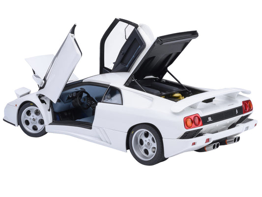 Lamborghini Diablo SE30 Jota Impact White 1/18 Model Car by Autoart by Autoart