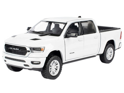 2019 RAM 1500 Laramie Crew Cab Pickup Truck White "Timeless Legends" Series 1/24 Diecast Model Car by Motormax by Motormax